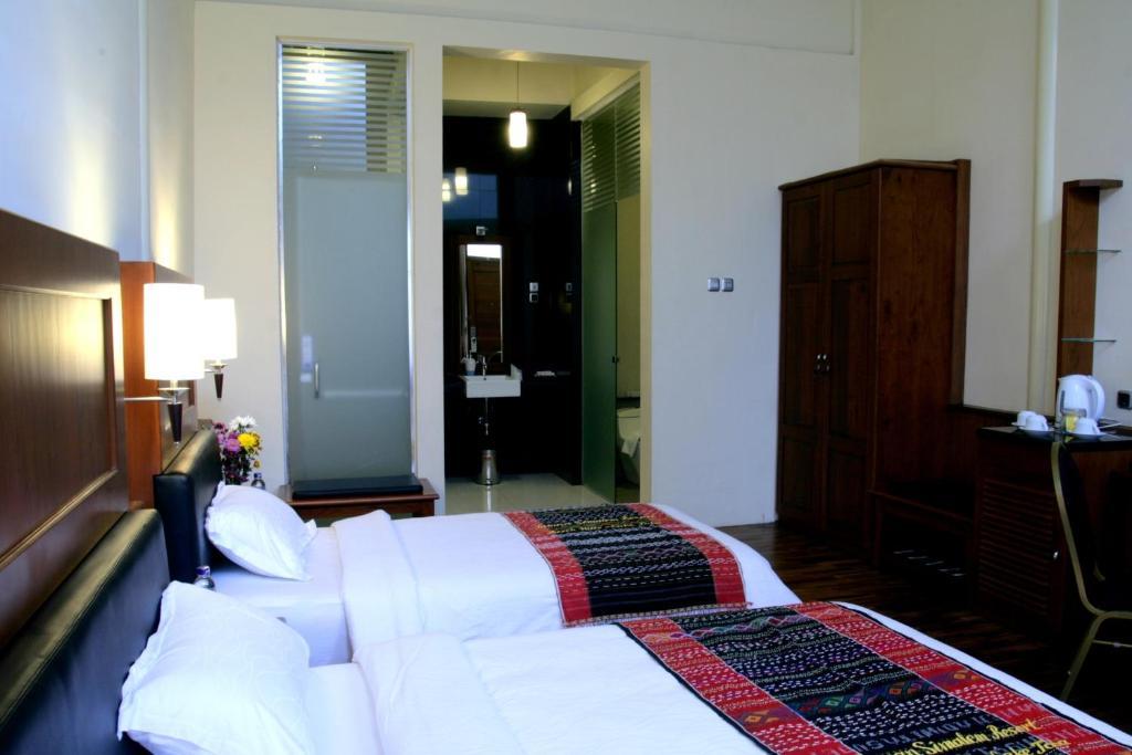 Taman Simalem Resort Tongging Værelse billede