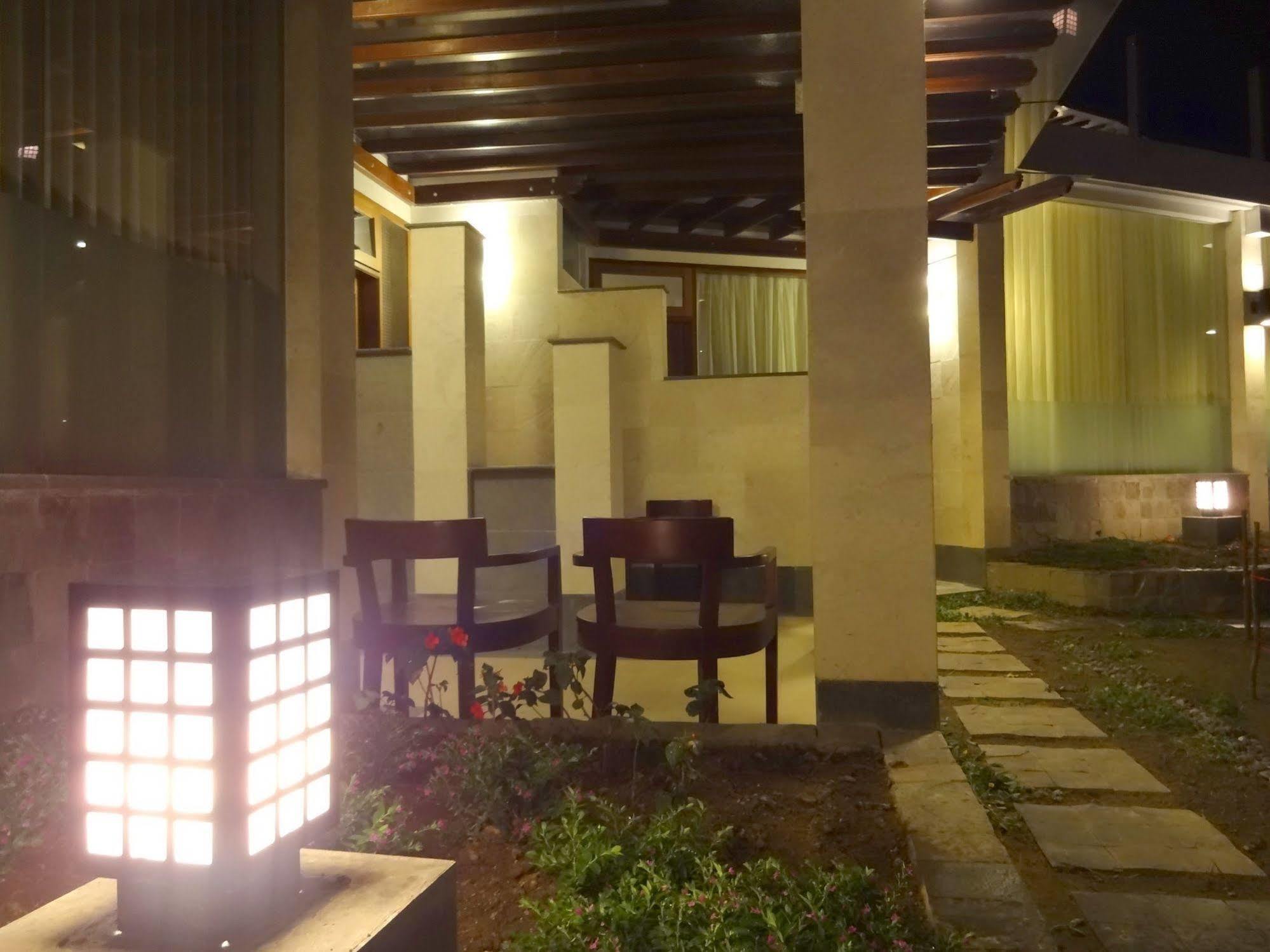 Taman Simalem Resort Tongging Eksteriør billede