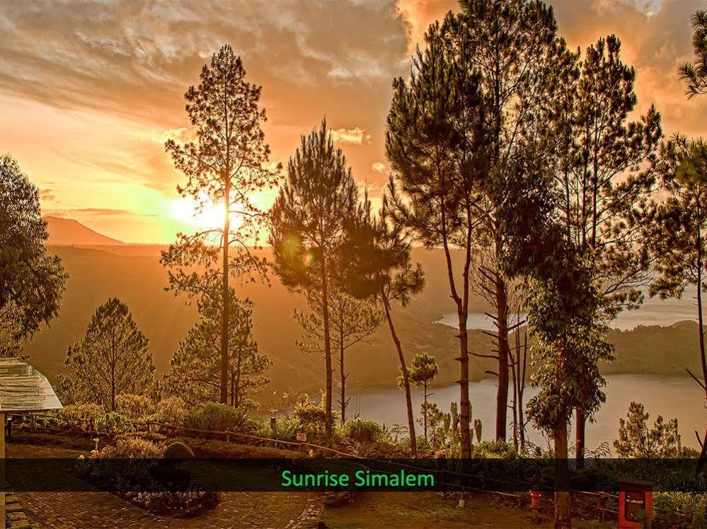 Taman Simalem Resort Tongging Eksteriør billede